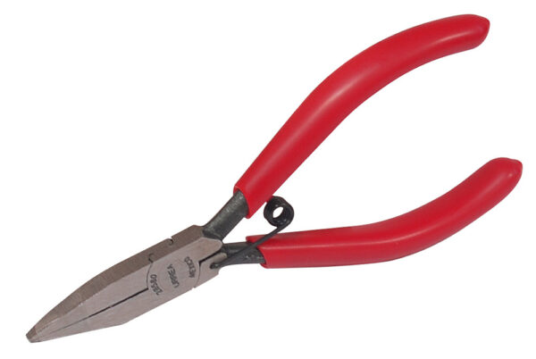 Pinza para electrónica con mango rubber grip de 4-3/4" plana lisa Urrea