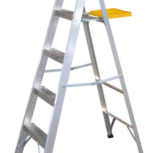 Escalera de tijera tipo III de aluminio y tapa plástica con 4 peldaños Surtek