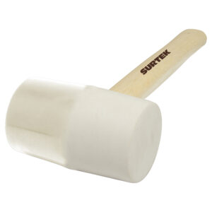 608B Mazo con cabeza de hule blanco con mango de madera de 12", 8 oz Surtek