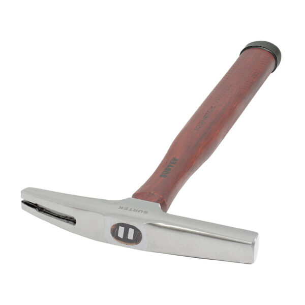 852124 Martillo para tapicero con mango de madera13", 7 oz Surtek
