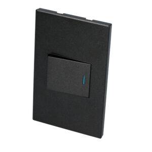 P621N Placa 1 Interruptor 1/2, 3 vias, línea Premium, color negro Surtek